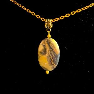 💕Pretty Picture Jasper Stone pendant Necklace.